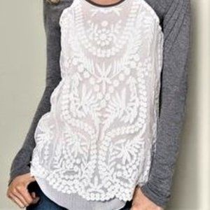 VENUS Embroidered Long Sleeve Top